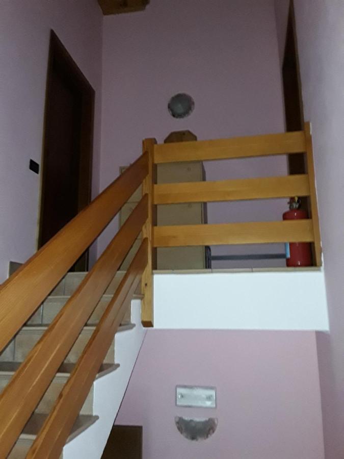 Casa Vacanze Da Ile Малборгето Валбруна Екстериор снимка